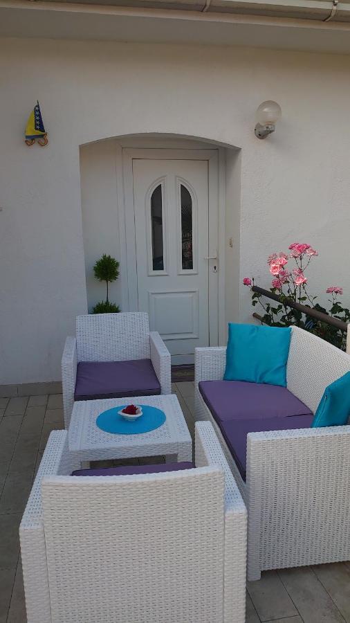 Apartments Tulipan - With Free Private Parking Garage Mostar Buitenkant foto