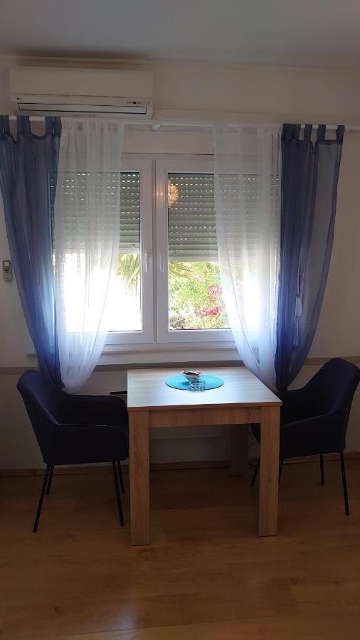 Apartments Tulipan - With Free Private Parking Garage Mostar Buitenkant foto