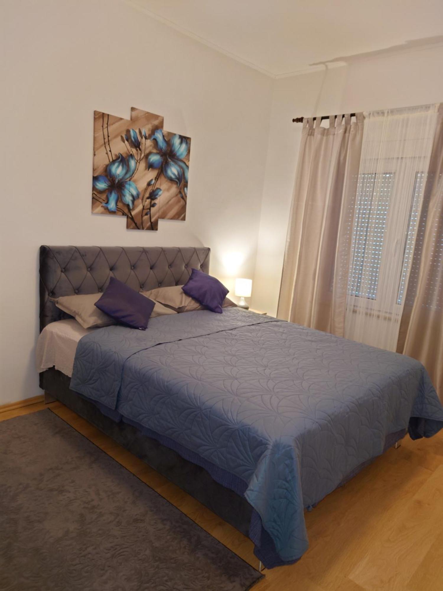 Apartments Tulipan - With Free Private Parking Garage Mostar Buitenkant foto